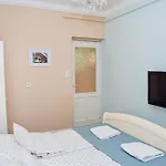 Holly Vendeghaz * Hajduszoboszlo