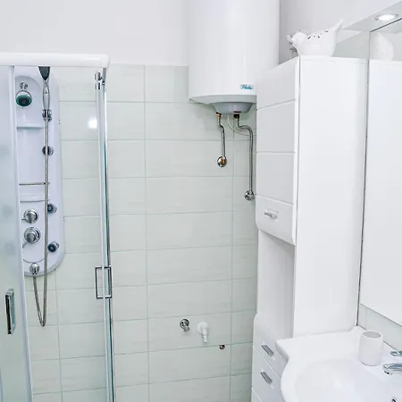 Apartament Holly Vendeghaz