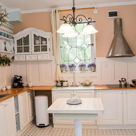 Apartament Holly Vendeghaz