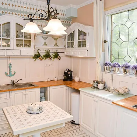 Holly Vendeghaz Apartament *