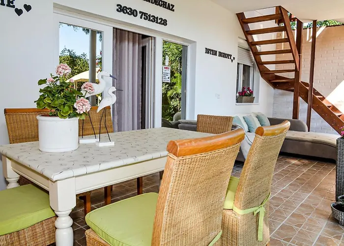 Apartman Holly